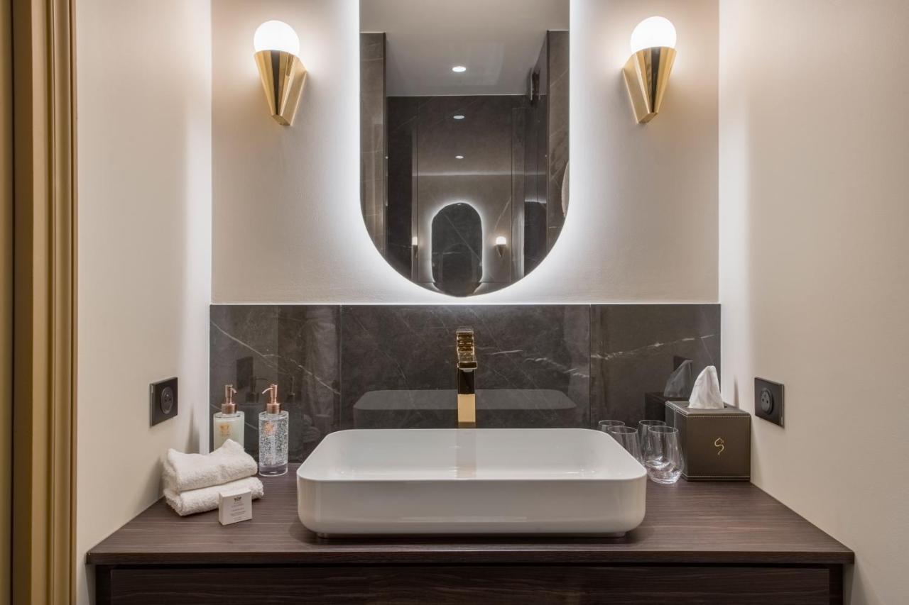 Les Suites De L'Ile Barbe Лион Екстериор снимка