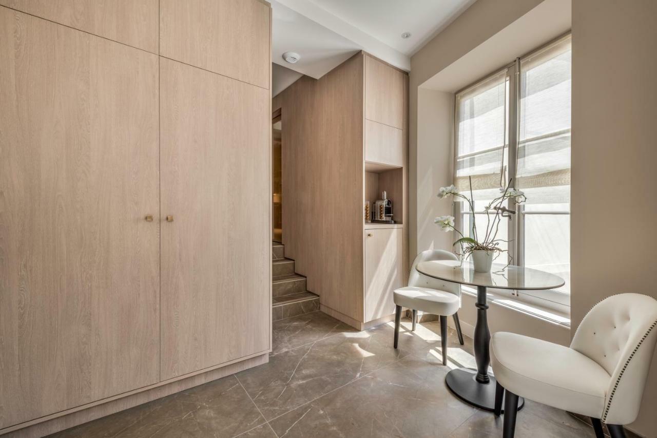 Les Suites De L'Ile Barbe Лион Екстериор снимка